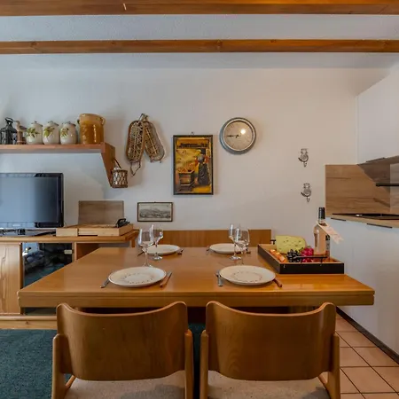 Апартаменти Des Lacs - Happy