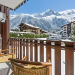 Des Lacs - Happy * Chamonix