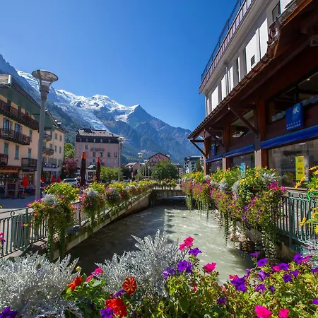 Des Lacs - Happy Chamonix