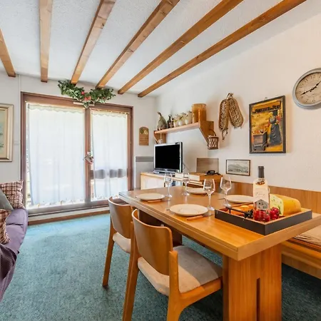 Apartament Des Lacs Near Des Gaillands Balcony & Views - Happy Chamonix